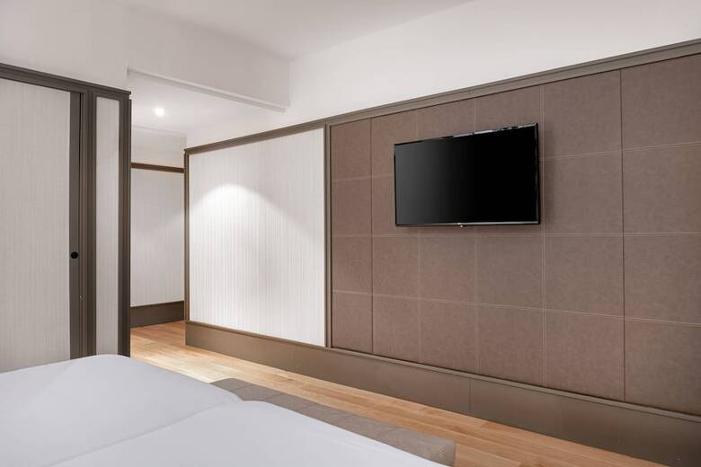 AC Hotel Avenida de Am�rica By Marriott