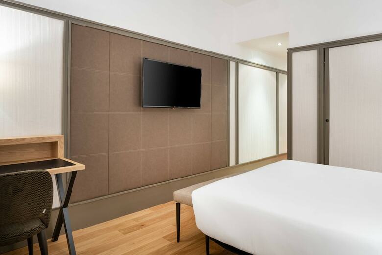 AC Hotel Avenida de Am�rica By Marriott