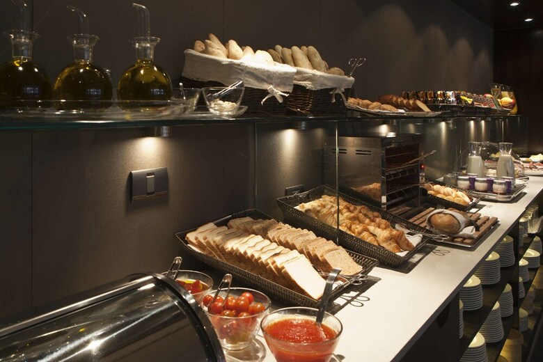 AC Hotel Avenida de Am�rica By Marriott