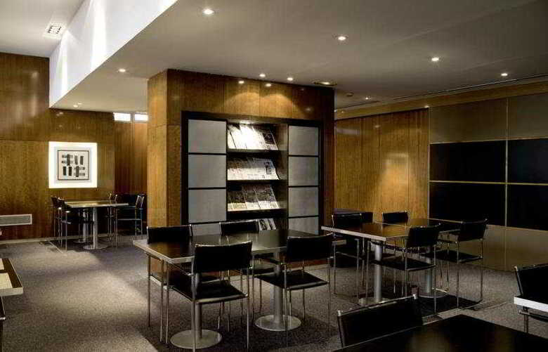 AC Hotel Avenida de Am�rica By Marriott