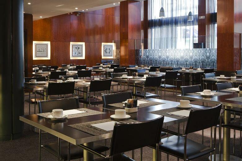 AC Hotel Avenida de Am�rica By Marriott