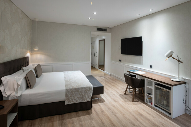 Hotel Catalonia Puerta Del Sol