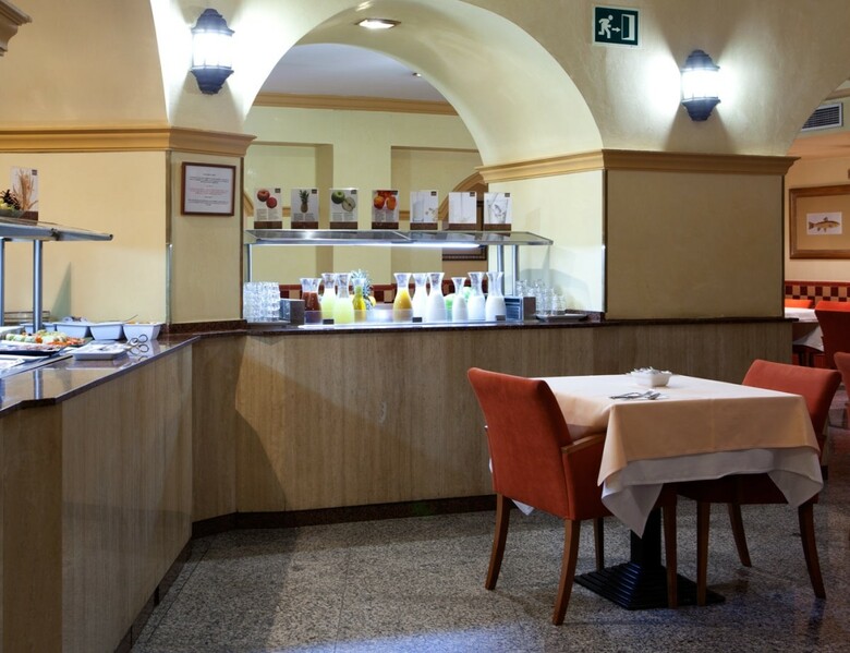 Hotel Senator Gran Via 21
