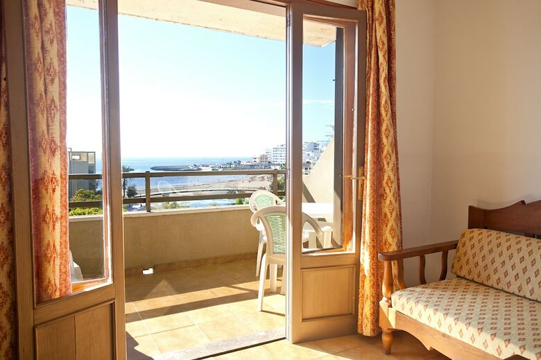 Playamar Hotel & Apartments