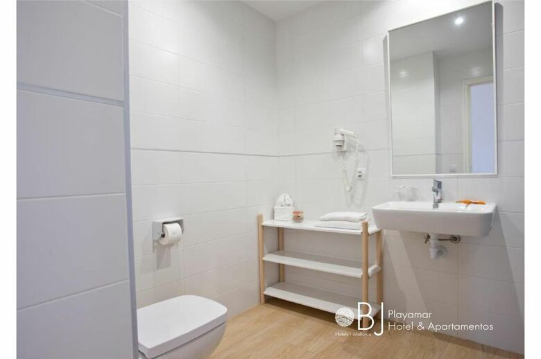 Playamar Hotel & Apartments