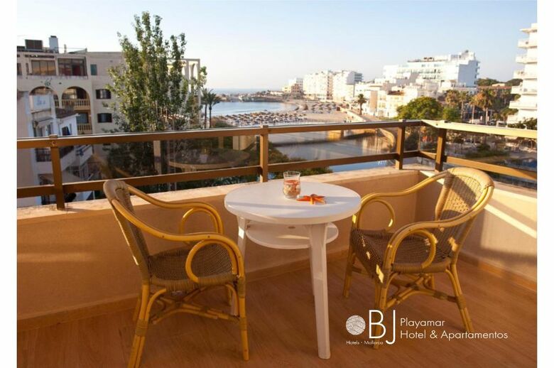 Playamar Hotel & Apartments
