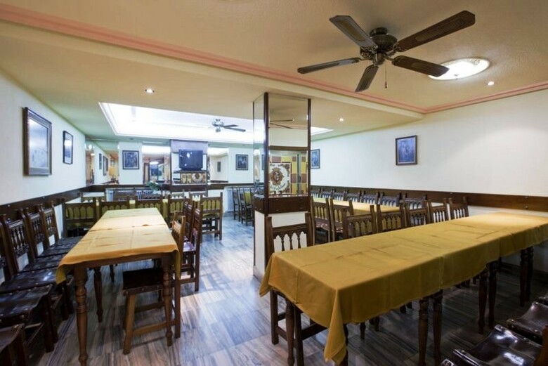 Hotel Castellano II