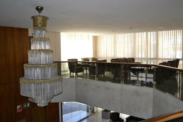Hotel Mir Octavio
