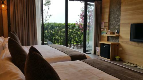 Jiaoxi 320 B&B