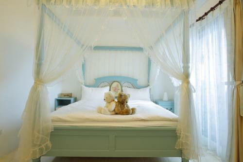 Waterfront Villas B&B