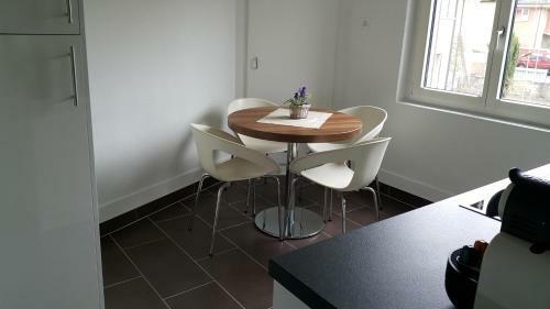 Bed & Breakfast Residence Serviced House