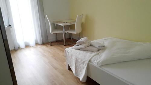 Bed & Breakfast Residence Serviced House