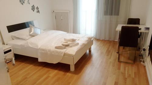 Bed & Breakfast Residence Serviced House