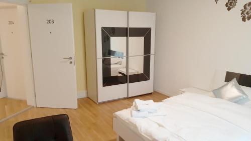 Bed & Breakfast Residence Serviced House