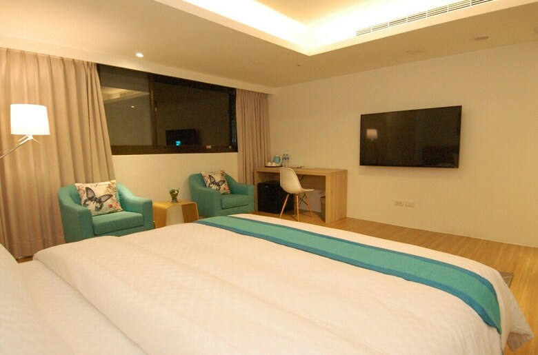 Posada Season 5 Inn