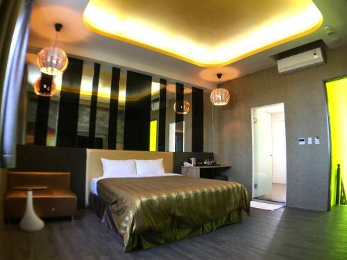 Coco Motel Boutique