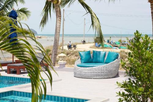 Breeze Bay Villa
