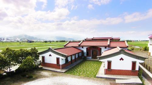 Free House B&B