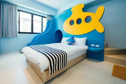 Yellowkite Hotel