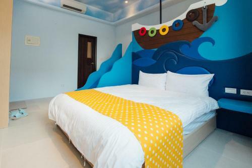 Yellowkite Hotel