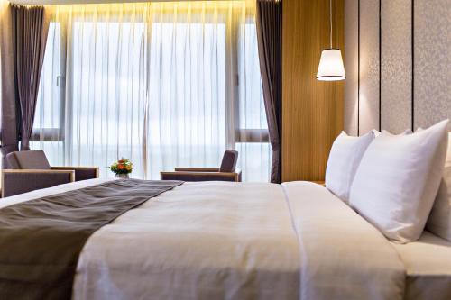 Kaishen Starlight Hotel