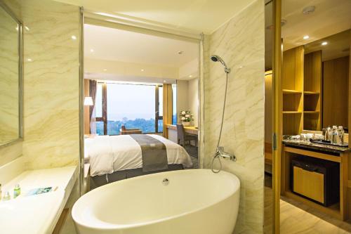 Kaishen Starlight Hotel