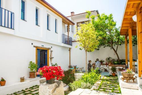 Hotel Iki Ev Sigacik