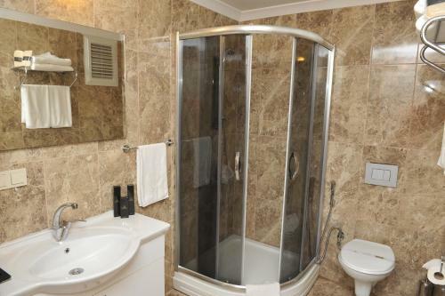 Apartamento Qamar Prestige Suites