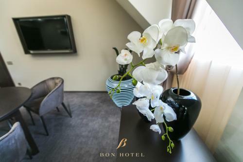 Bon Hotel