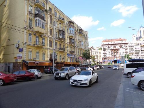 Apartamento Vip 1 Bedroom Studio On Baseynaya Street
