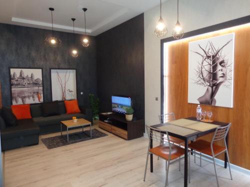 Apartamento Vip 1 Bedroom Studio On Baseynaya Street