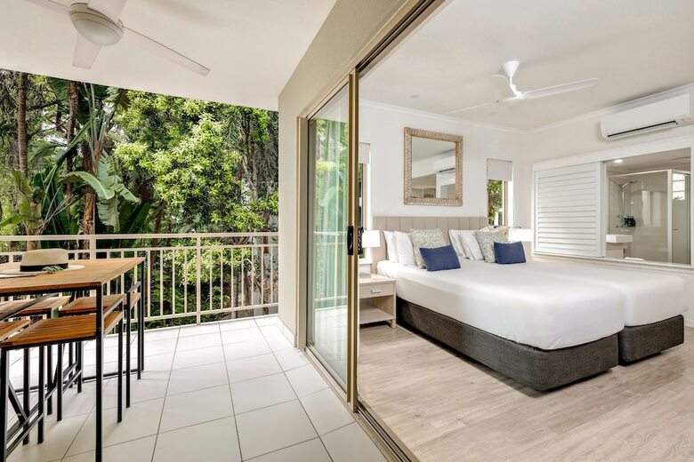 Hotel Mantra Amphora
