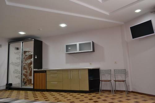 Hostal Lazurny Guest House