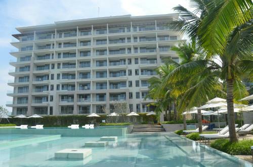Ocean Apartment