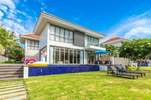 Ocean Luxury Villas Danang