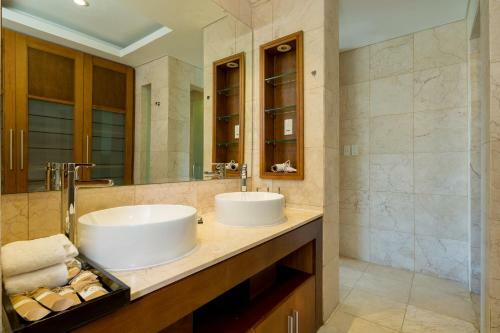 Ocean Luxury Villas Danang