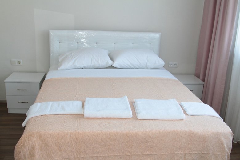 Life Hotel