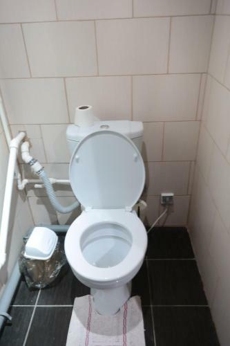 Hostal Guest House Revolyutsii 28