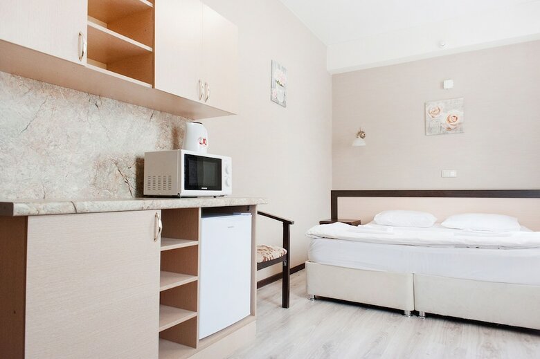 Oplot Hotel