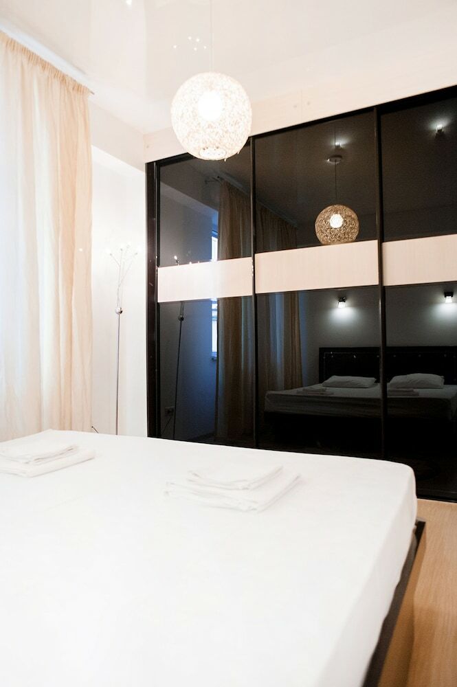 Oplot Hotel