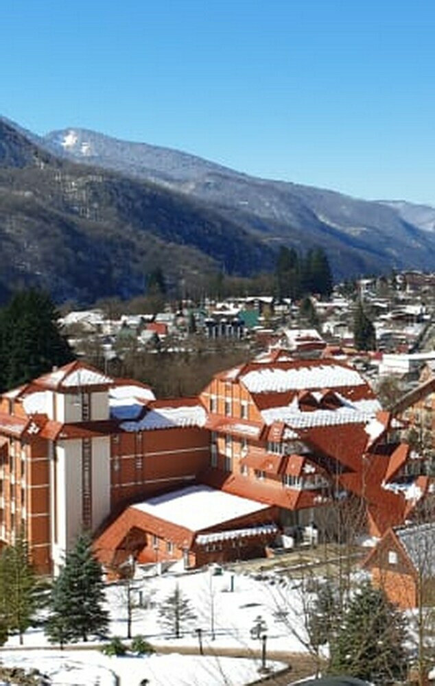 Oplot Hotel