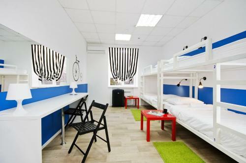 Maxi House Hostel