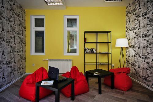 Maxi House Hostel