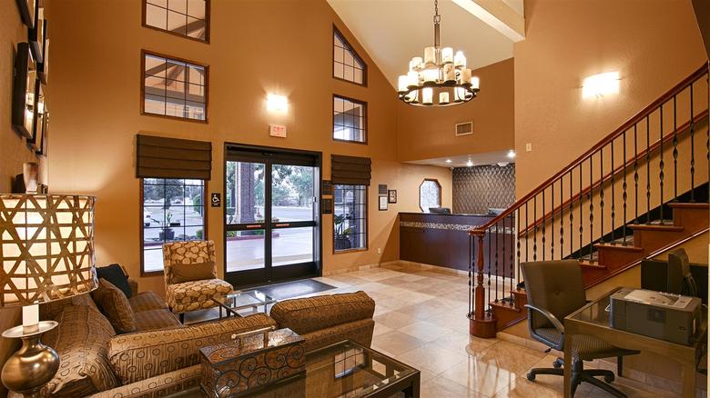 Best Western Town & Country Hotel