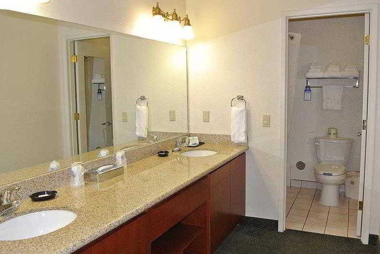 Best Western Town & Country Hotel