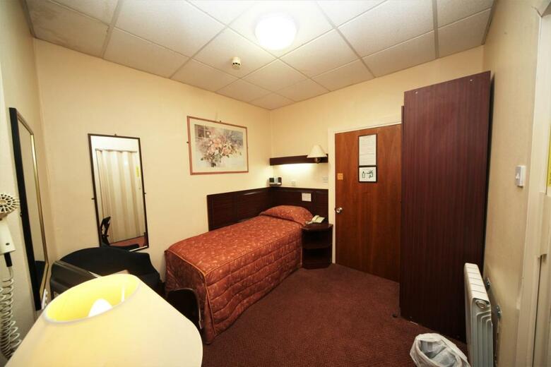 Hotel Bristol