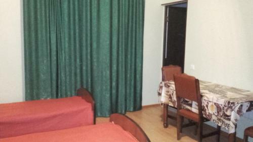 Hostal Diana Guest House
