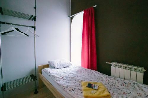 Hostel Whose Suitcase