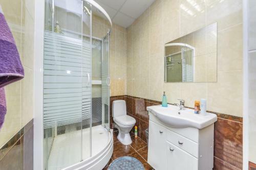 Hostel Whose Suitcase