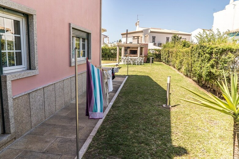 Hostal Albufeira Lounge Guesthouse